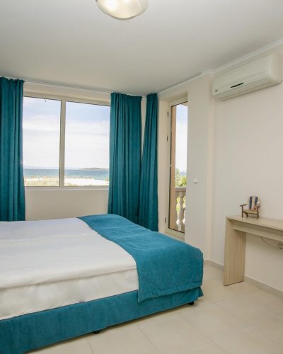 One-Bedroom-Apartment-Hacienda-Beach-6-medium
